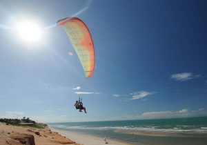 Parapente na Praia Canoa Quebrada, Fortaleza