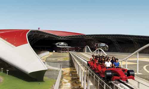 Abu Dhabi, parque temático Ferrari World