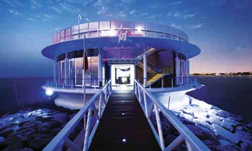 Dubai, 360º Bar
