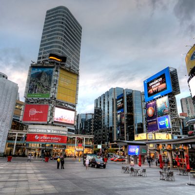 toronto-yonge-street-canada