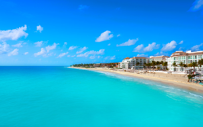 riviera-maya-playa-del-carmen-shutterstock-761592016