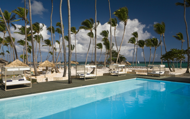 010MeliaCaribeTropical-Poolcuatro
