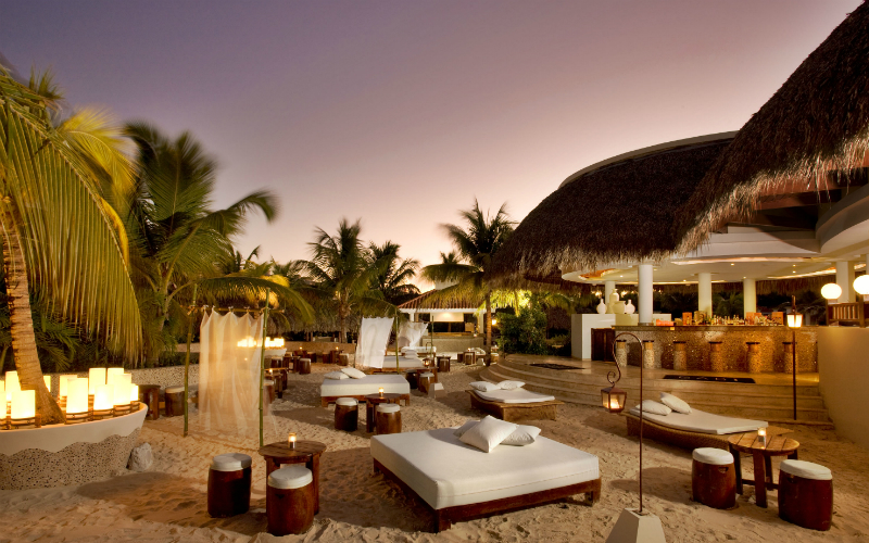 214MeliaCaribeBeachl-Riviera_Restaurant_The_Level_exclusive