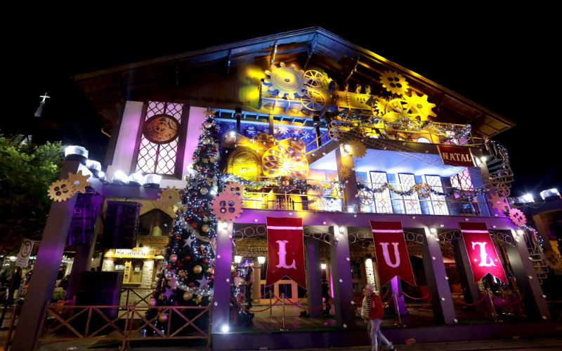 Natal Luz em Gramado com Cânion Itaimbezinho - 5 dias - Desviantes