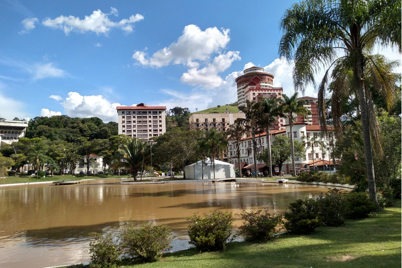 aguas-de-lindoia-pacote-ferias