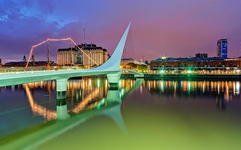 puente-mujer_226726309