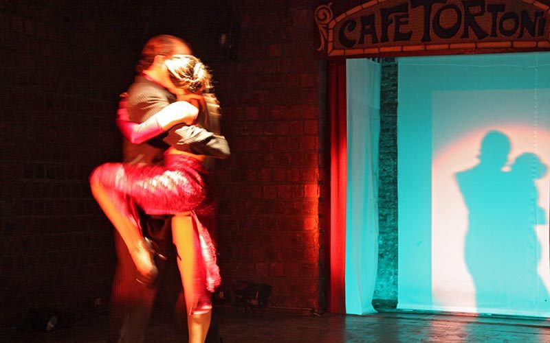 tango_48894046
