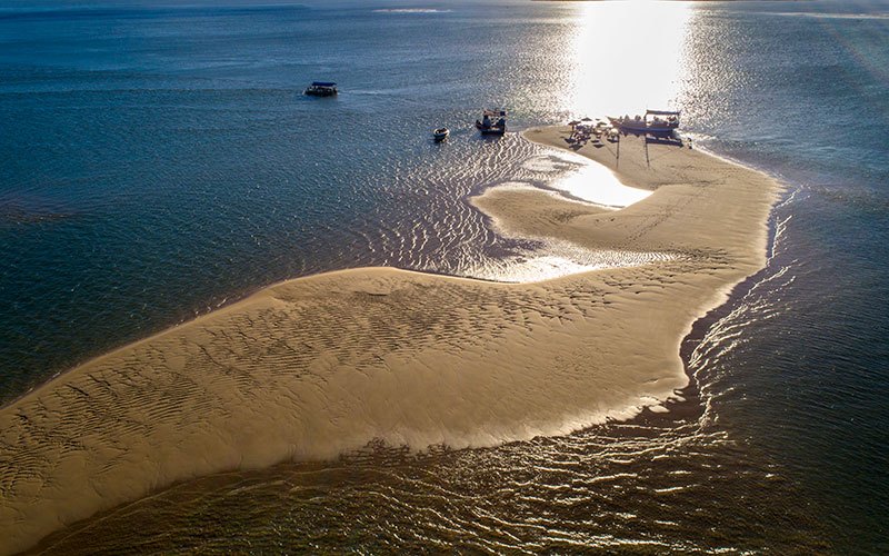 Lagoa de Guaraíras, Luck Turismo