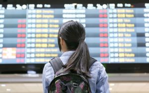 Passo a passo sobre como viajar de avião pela primeira vez | Saiba tudo ...