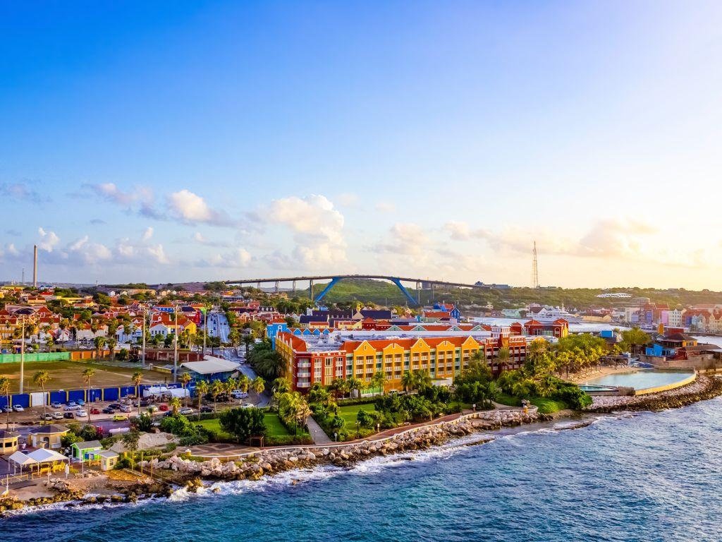 Onde fica Curacao? O país que está na copa do mundo também é um dos mais procurados para viagens no Caribe!