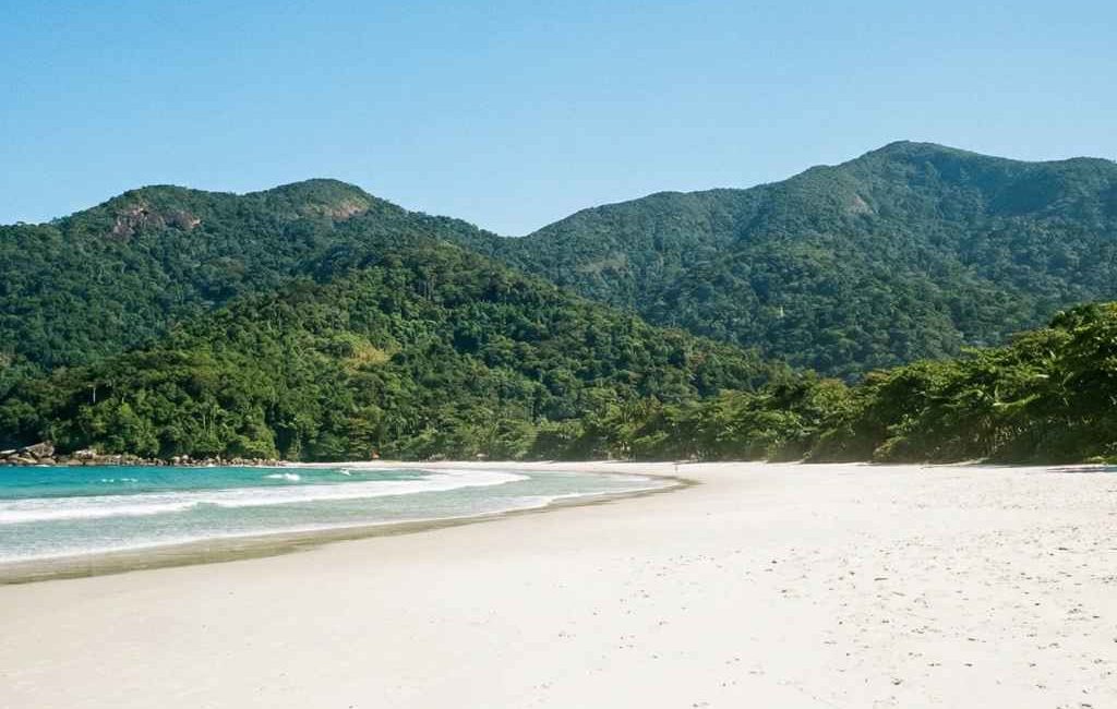 O que fazer na Ilha Grande: Roteiro completo de praias, trilhas e passeios no paraíso do RJ