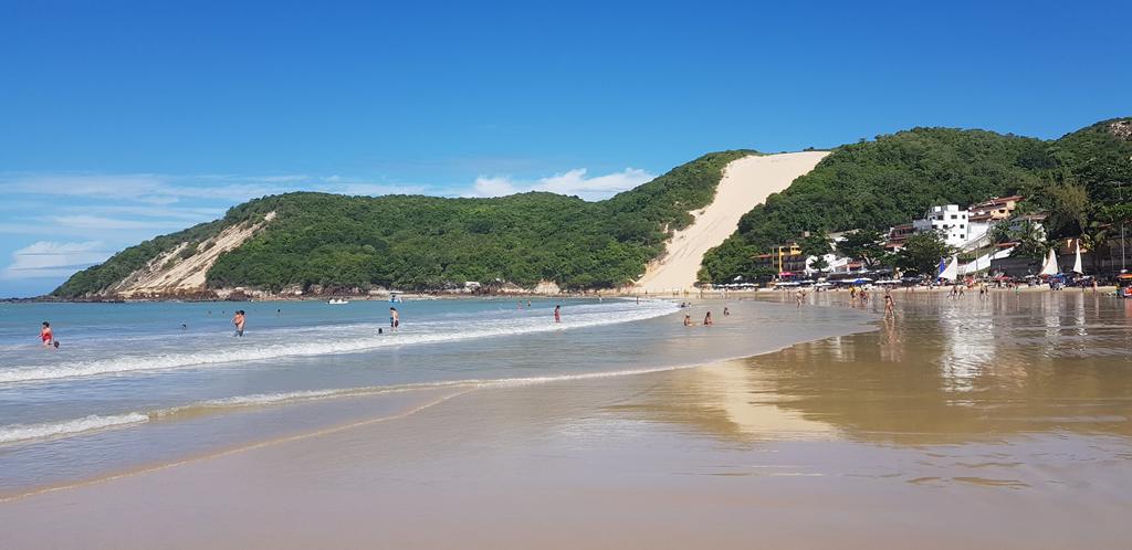 Vale a pena conhecer Ponta Negra e aproveitar o melhor do sol do Nordeste e gastar pouco!
