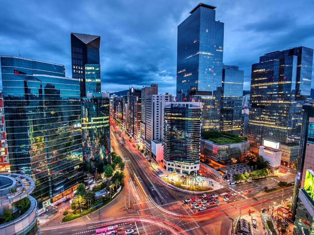 Onde a modernidade encontra a energia urbana! A vibração de Gangnam é contagiante e mostra o lado cosmopolita da minha viagem para a Coreia do Sul. 