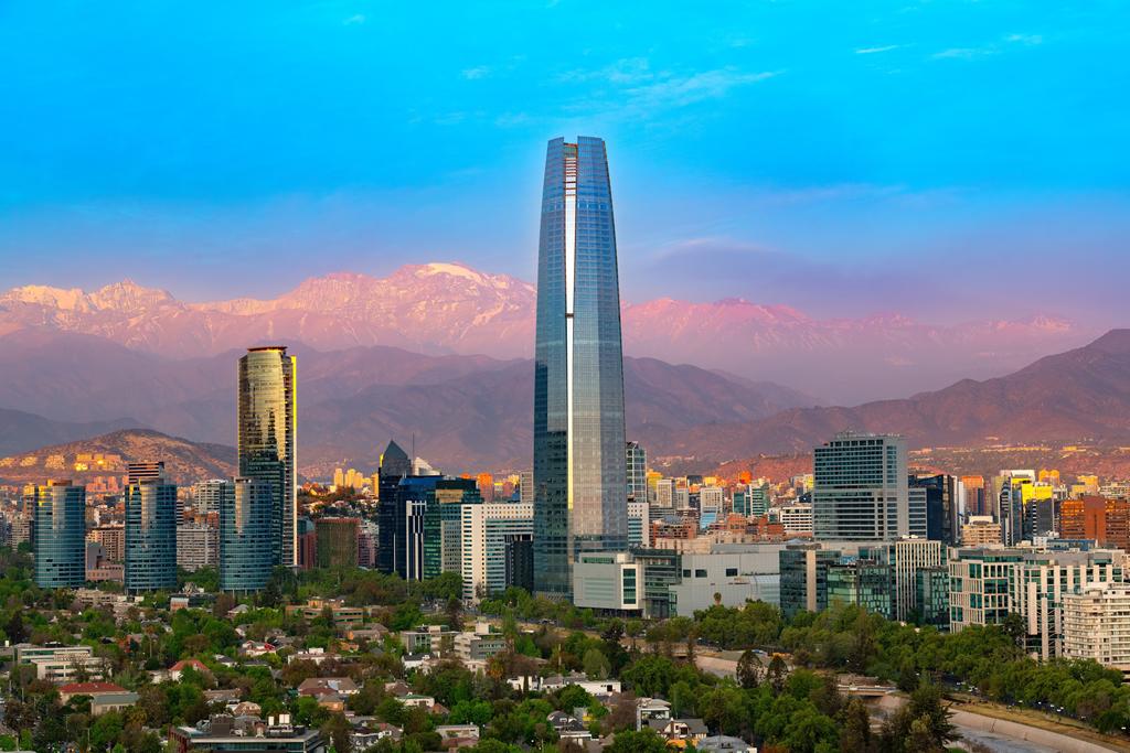Santiago do Chile, é um lugar incrível para você conhecer, seja em família, com amigos ou em um mochilão pela América do Sul