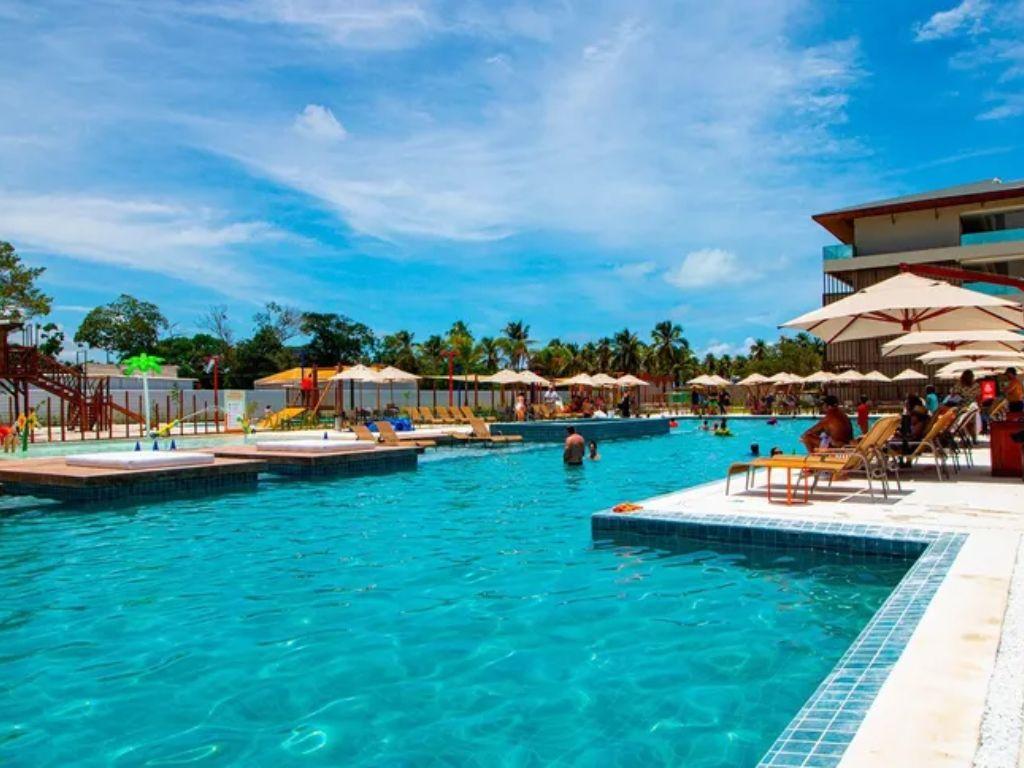 Escolher entre os melhores resorts em Maceió pode ser um pouco difícil, mas conte com a CVC para ajudar você nessa saga!