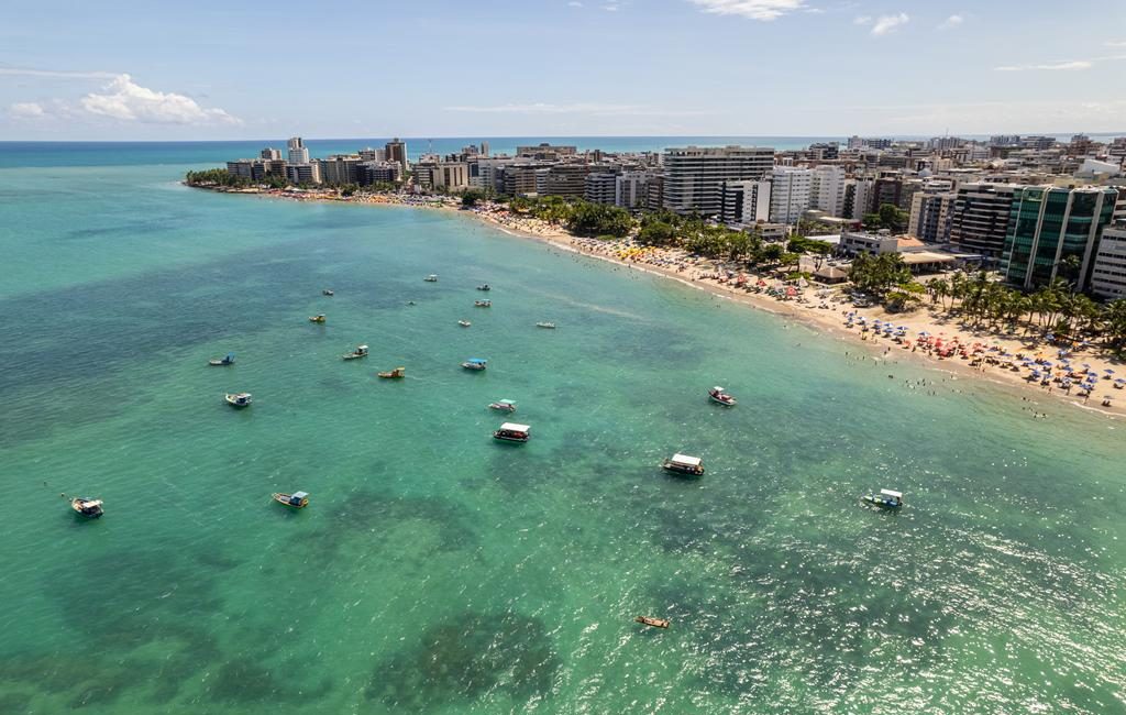 Escolher entre os melhores resorts em Maceió pode ser um pouco difícil, mas conte com a CVC para ajudar você nessa saga!