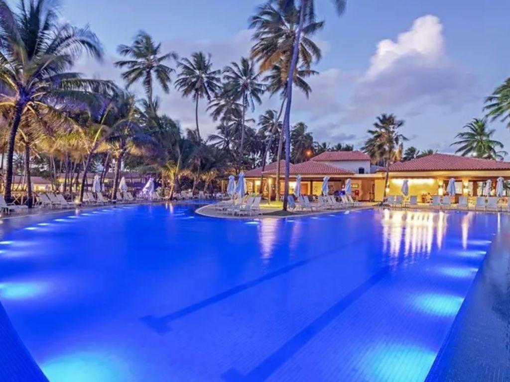 Escolher entre os melhores resorts em Maceió pode ser um pouco difícil, mas conte com a CVC para ajudar você nessa saga!