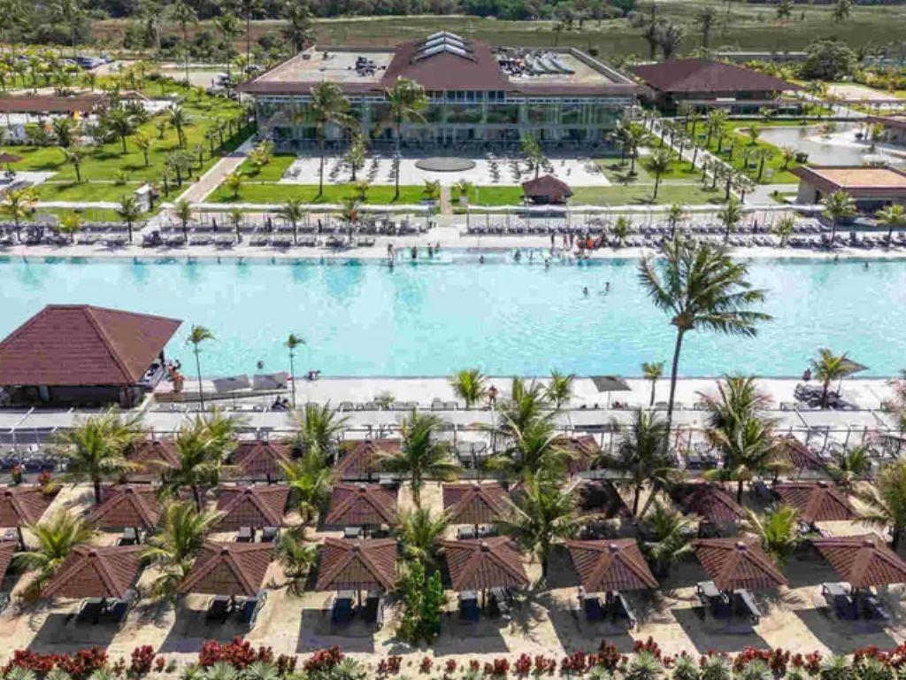 Escolher entre os melhores resorts em Maceió pode ser um pouco difícil, mas conte com a CVC para ajudar você nessa saga!