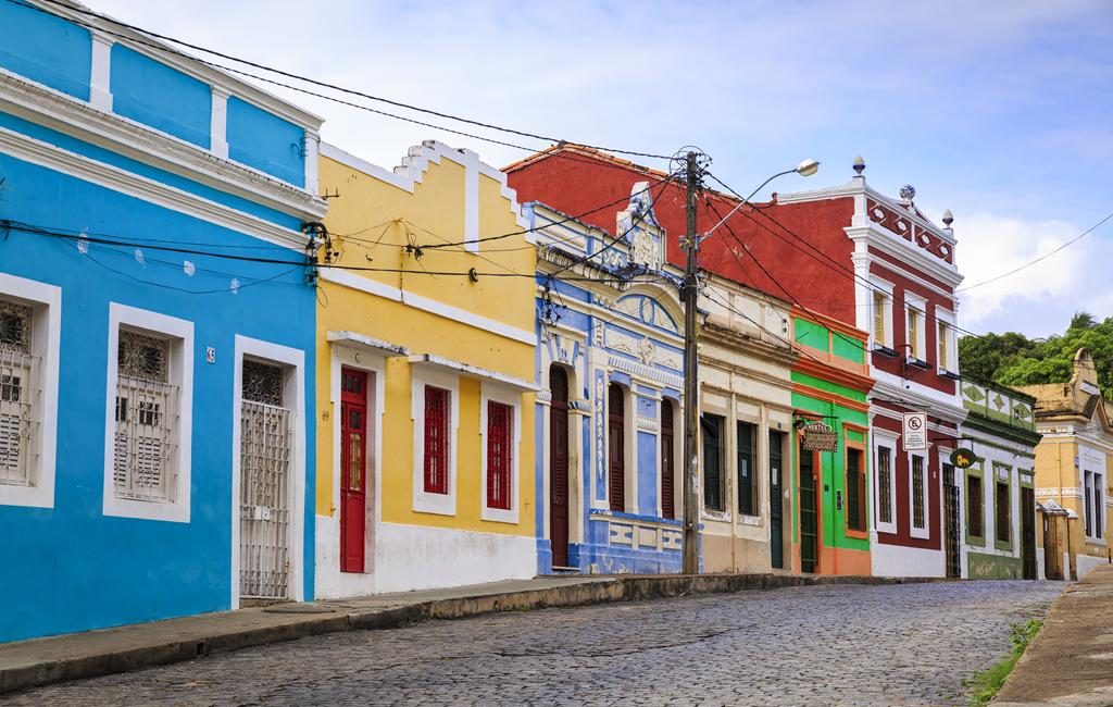 Vale a pena um passeio cultural em Recife para ver de perto a história desse lugar conhecido como Veneza Brasileira.