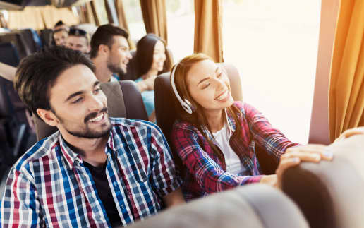 Vai viajar de ônibus? Na CVC temos pacotes rodoviário e passagens de ônibus