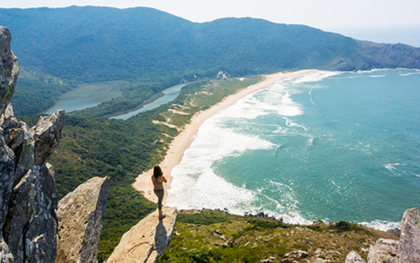 https://www.cvc.com.br/imageproc/image/upload/f_auto,w_600/v1/CVC/lps/Destinos/Florianopolis/shutterstock_469373762-Lagoinha.jpg