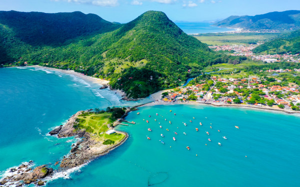 https://www.cvc.com.br/imageproc/image/upload/f_auto,w_600/v1643722573/CVC/destinos/nacional/SC/Florianopolis3.jpg