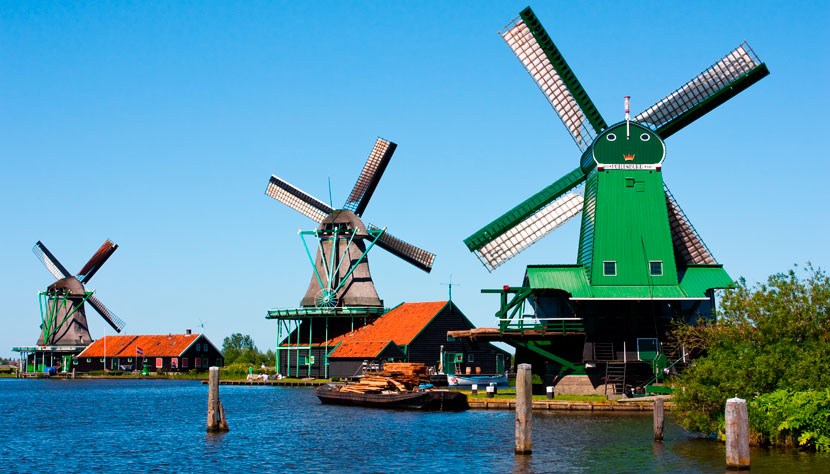 Moinhos de vento marcam paisagem de Amsterdã